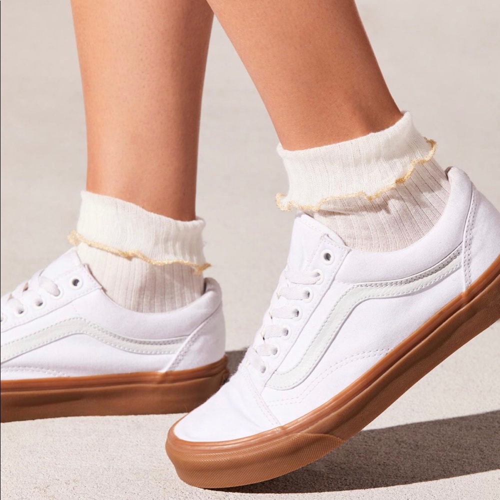 FP BOMBSHELL RUFFLE ANKLET